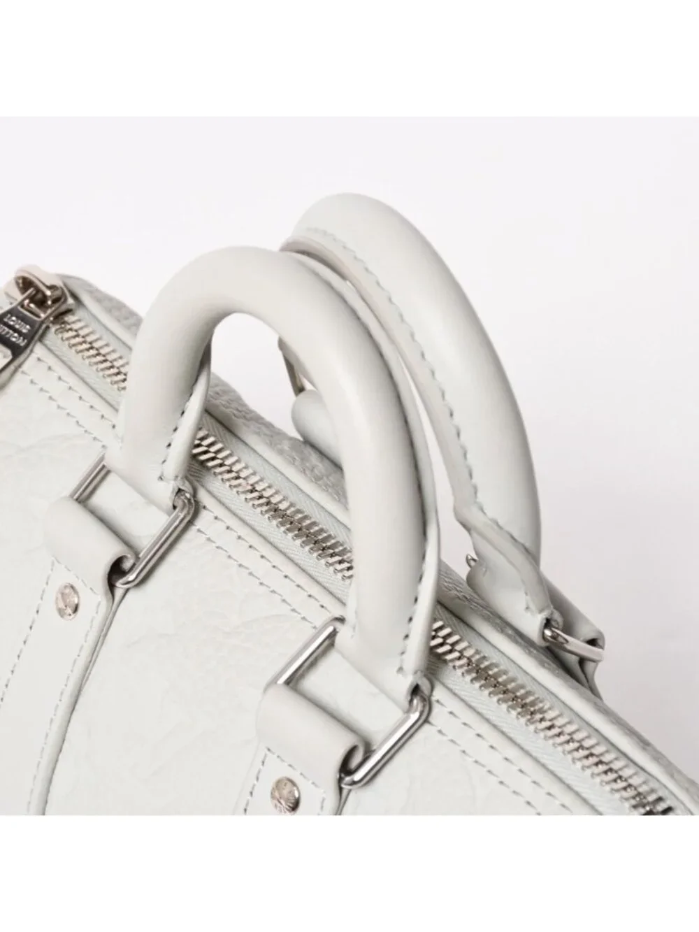 Louis Vuitton this authentic